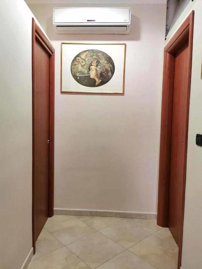 Loft Magna Grecia Reggio Calabria Centro Storico A 3 Minuti A Piedi Dal Mare Apartment ภายนอก รูปภาพ