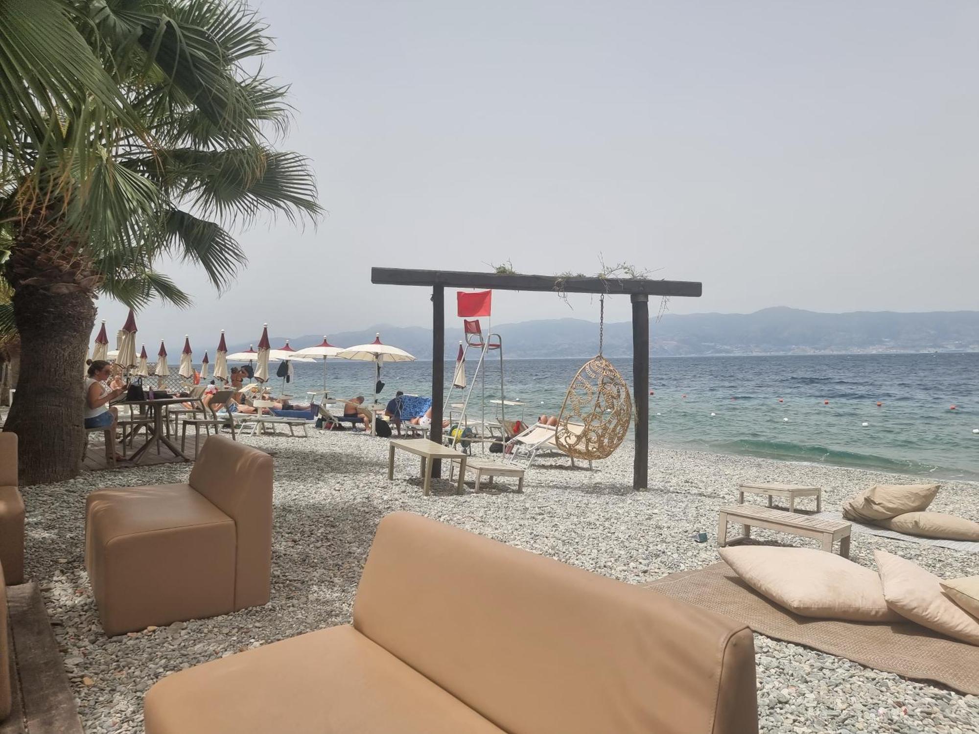 Loft Magna Grecia Reggio Calabria Centro Storico A 3 Minuti A Piedi Dal Mare Apartment ภายนอก รูปภาพ